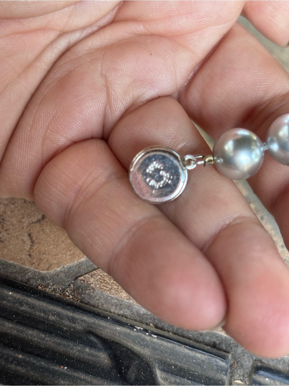 Vintage Grey Faux Pearl Necklace | Perlas Eleginda Pearl Pendant Necklace - Picture 8 of 11